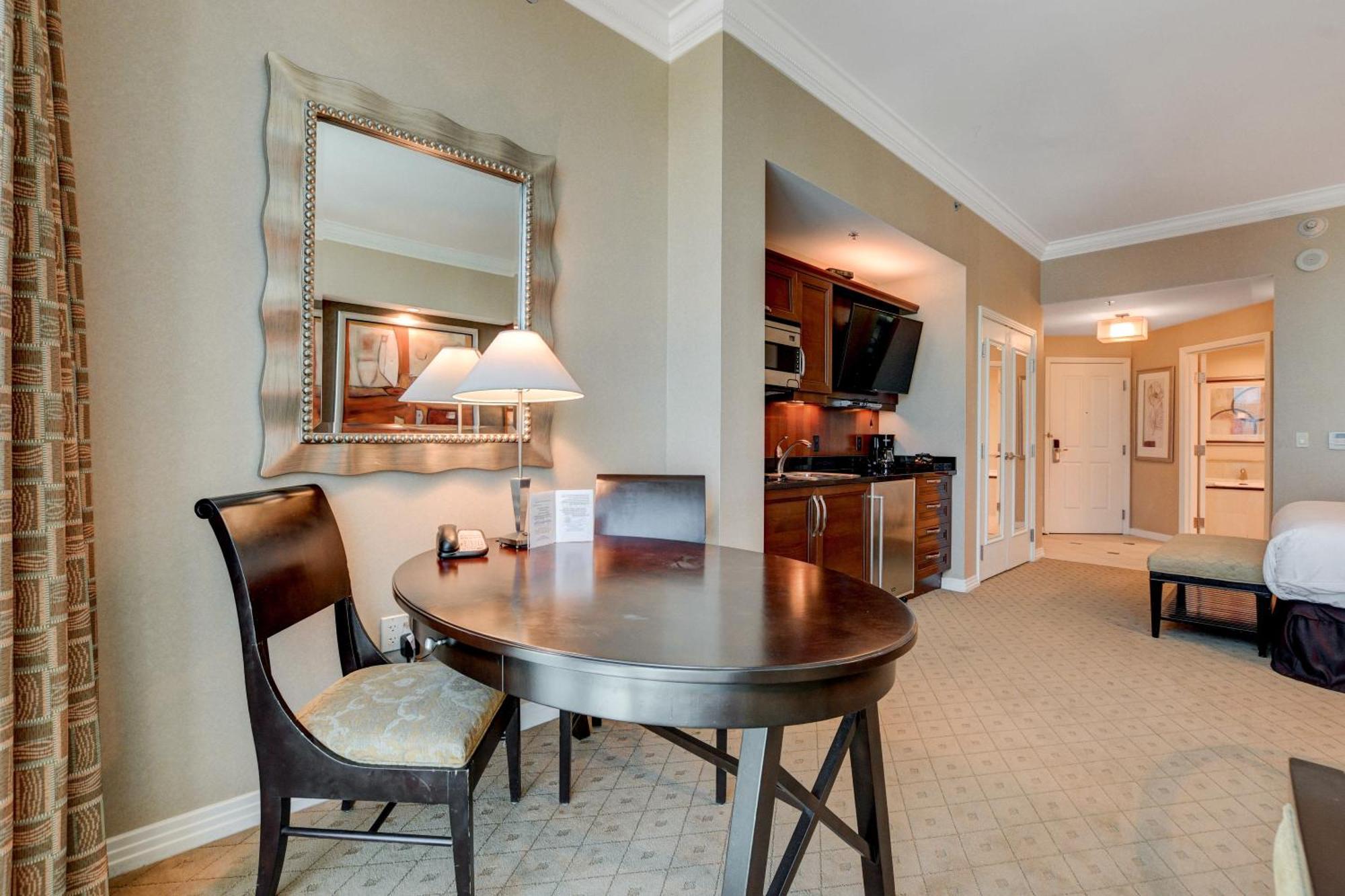 לאס וגאס The Fantasy Suite Mgm Signature Pool View מראה חיצוני תמונה